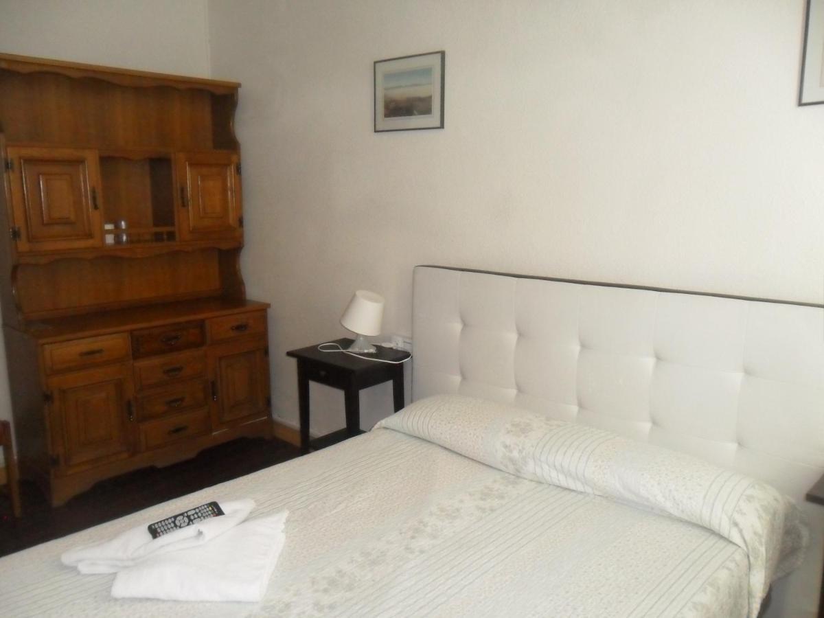 Hostal Porta De Nuria Ribes De Freser Exteriér fotografie